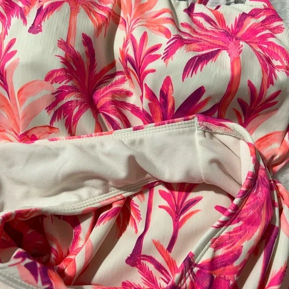 Tropical Palm Swimsuit - Picture 4 of 5